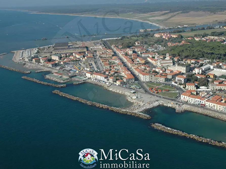 Immagine 16 di Appartamento in vendita  in via ivizza a Pisa