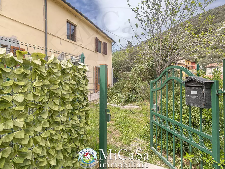 Immagine 1 di Casa indipendente in vendita  in Via delle Casette a San Giuliano Terme