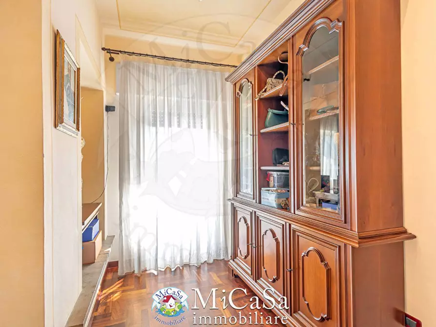 Immagine 8 di Appartamento in vendita  in via dei biancospini a Pisa