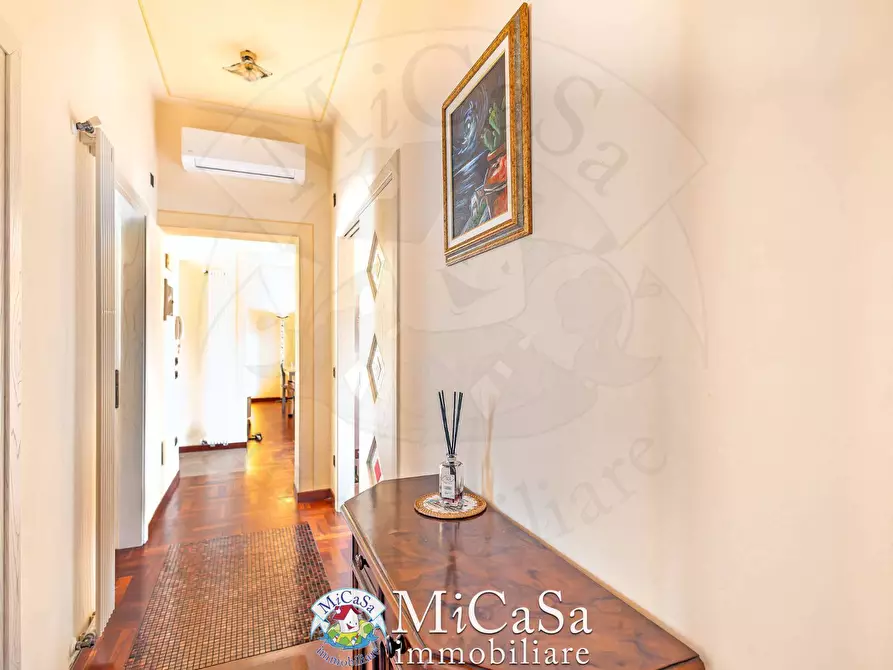 Immagine 13 di Appartamento in vendita  in via dei biancospini a Pisa