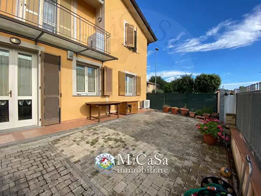 Immagine 13 di Appartamento in vendita  in Via Pontecorvo a Vecchiano