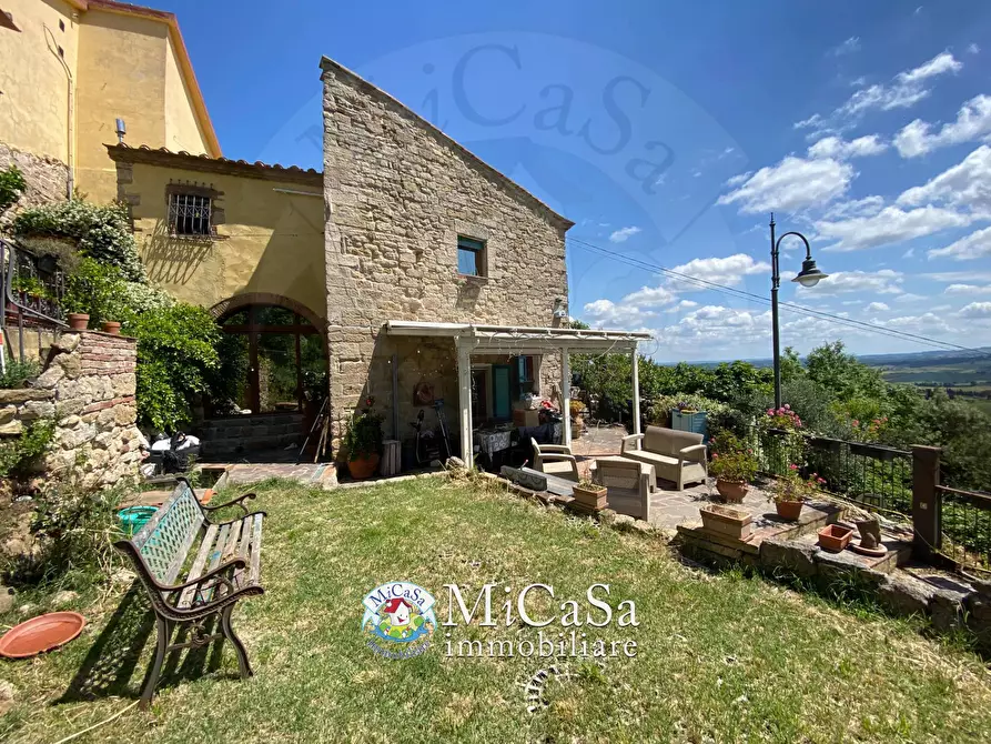 Immagine 10 di Casa bifamiliare in vendita  in Via del Pino a Collesalvetti