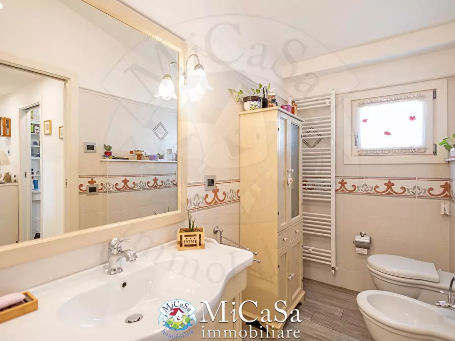 Immagine 22 di Attico in vendita  in Via Milazzo a Pisa