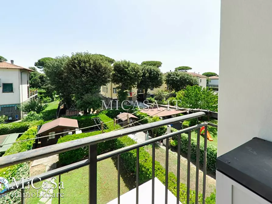 Immagine 3 di Attico in vendita  in Via Delle Agavi a Pisa