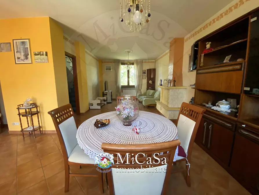 Immagine 4 di Villa in vendita  in Via Livornese a Pisa