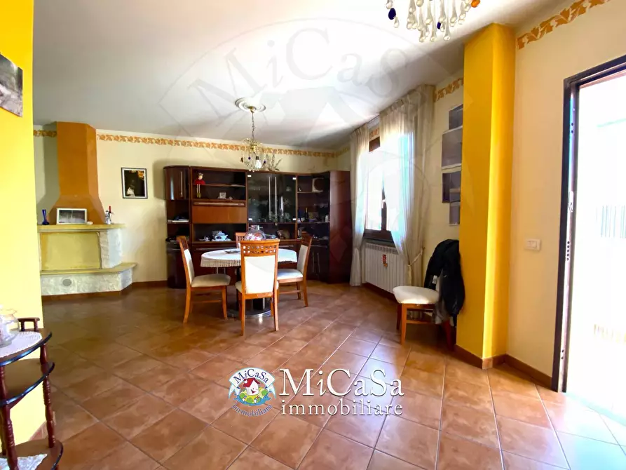 Immagine 12 di Villa in vendita  in Via Livornese a Pisa