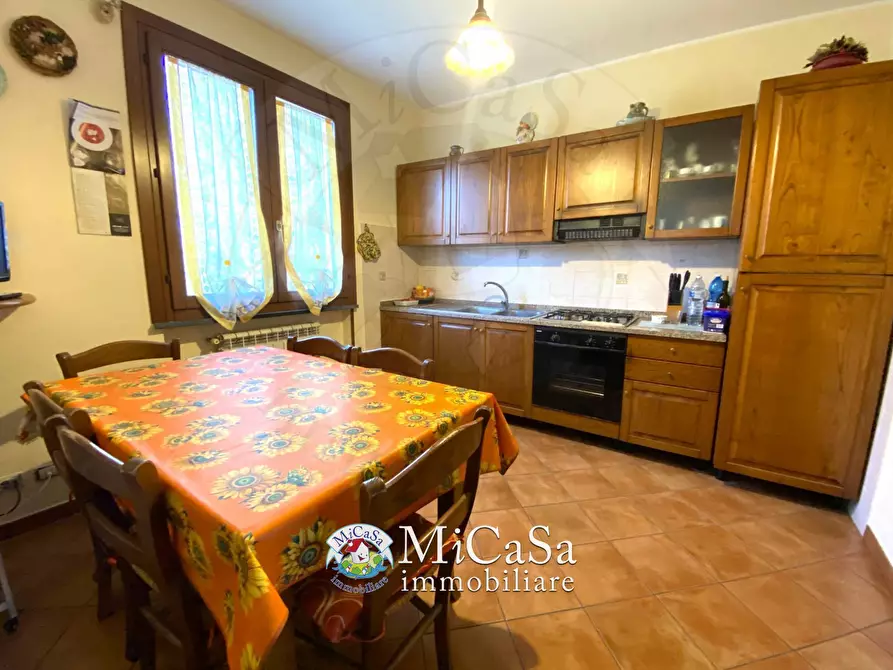 Immagine 16 di Villa in vendita  in Via Livornese a Pisa