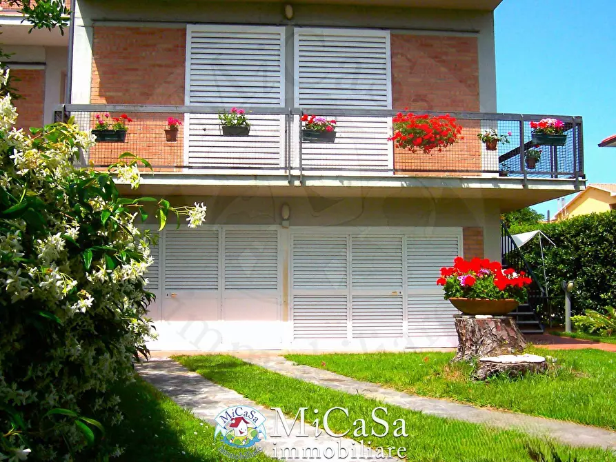 Immagine 5 di Casa bifamiliare in vendita  in Via Dei biancospini a Pisa