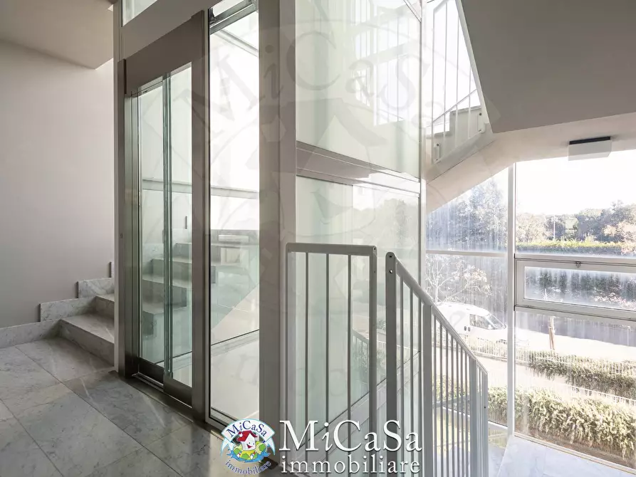 Immagine 5 di Appartamento in vendita  in Via Delle Magnolie a Pisa