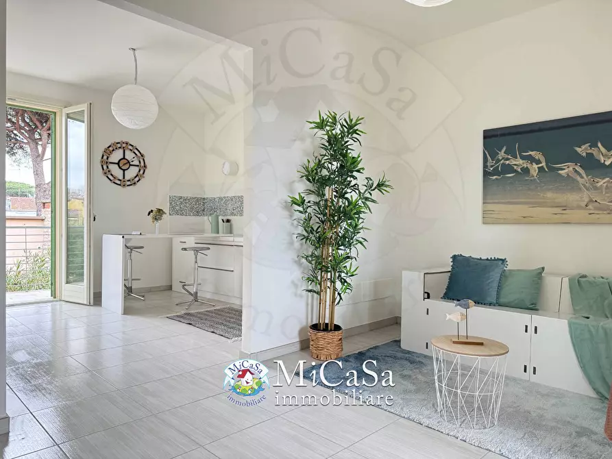 Immagine 6 di Appartamento in vendita  in Via Dei Castagni a Pisa