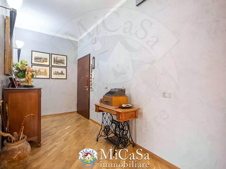 Immagine 12 di Appartamento in vendita  in Via Delle Trincere a Pisa