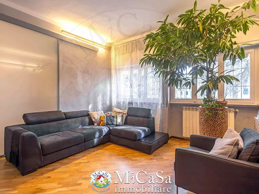 Immagine 3 di Appartamento in vendita  in Via Delle Trincere a Pisa