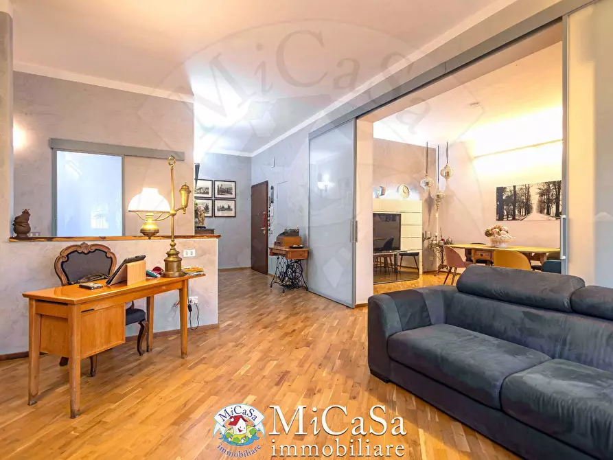 Immagine 8 di Appartamento in vendita  in Via Delle Trincere a Pisa