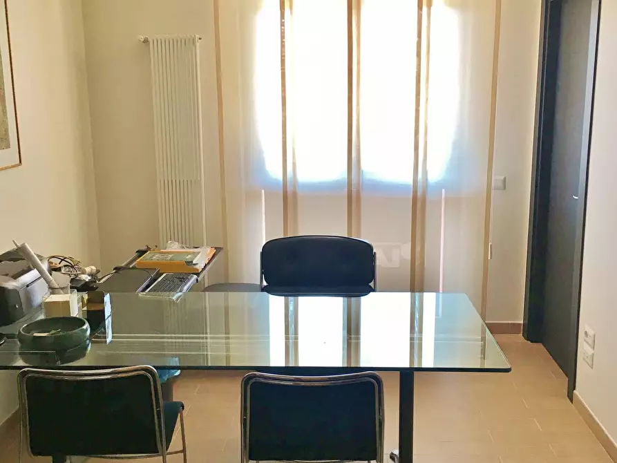 Immagine 7 di Ufficio in vendita  in Stradella Barone a Bari