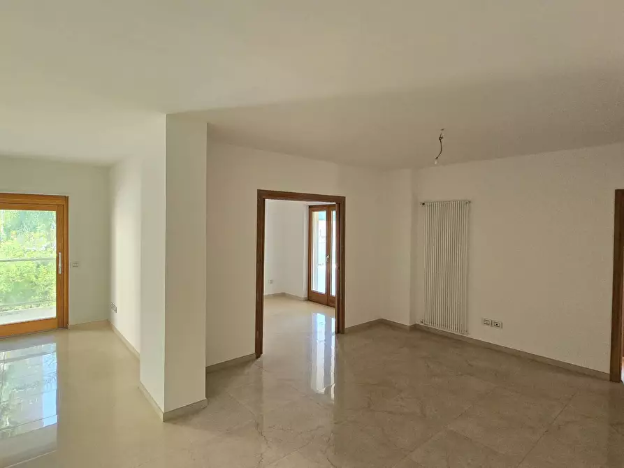 Immagine 10 di Appartamento in vendita  in Strada Vicinale San Pasquale a Bari