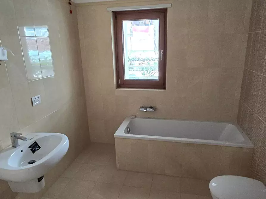 Immagine 28 di Appartamento in vendita  in Strada Vicinale San Pasquale a Bari