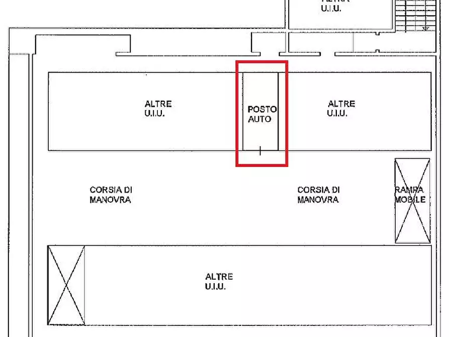 Immagine 5 di Box auto in affitto  in via niccolò piccinni a Bari