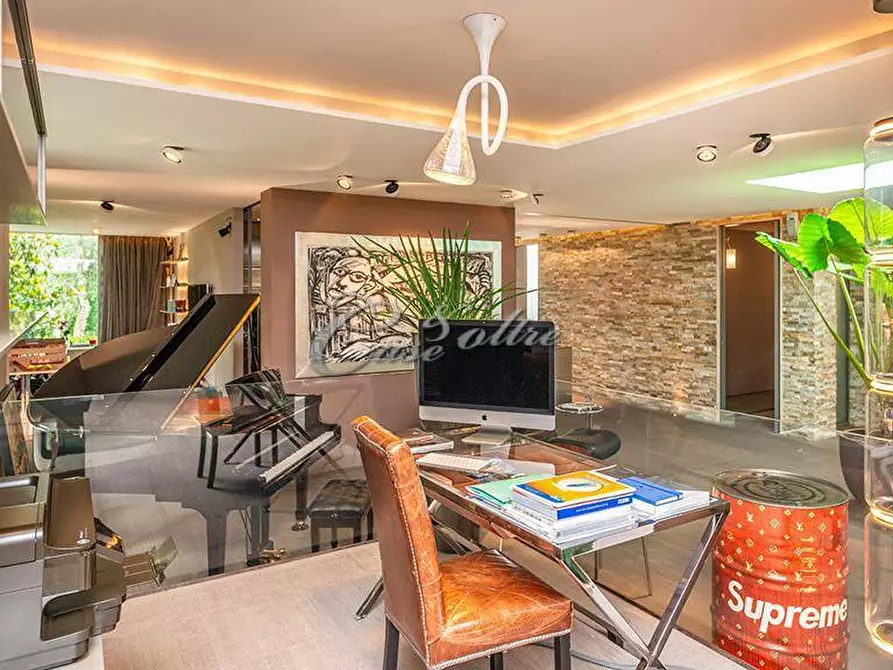 Immagine 6 di Villa in vendita  in Piazza Castello a Carimate