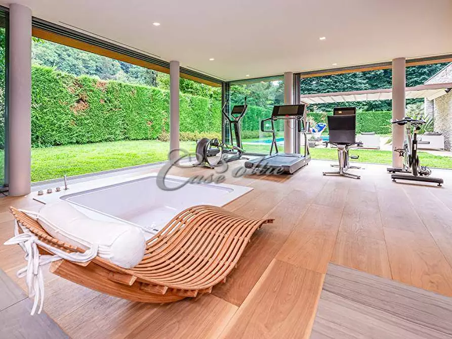 Immagine 30 di Villa in vendita  in Piazza Castello a Carimate