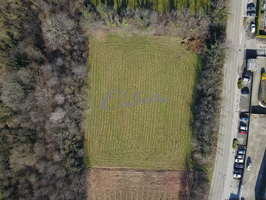 Immagine 3 di Terreno industriale in vendita  in Via Cesare Cattaneo a Cantù