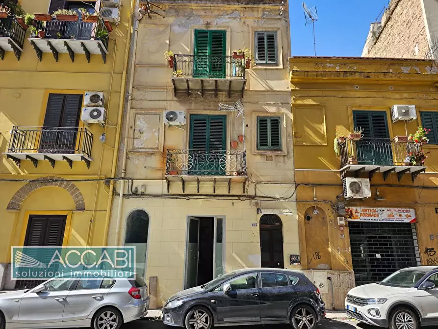 Immagine 1 di Appartamento in vendita  in Via Sampolo a Palermo