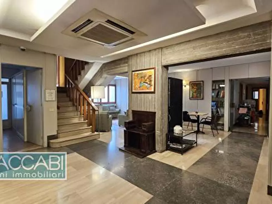 Immagine 5 di Appartamento in vendita  in Via Salvatore Puglisi a Palermo