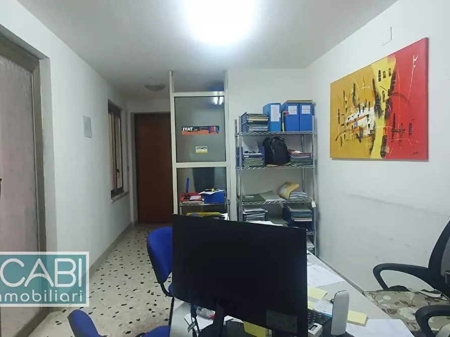 Immagine 9 di Ufficio in affitto  in Corso Camillo Finocchiaro Aprile a Palermo