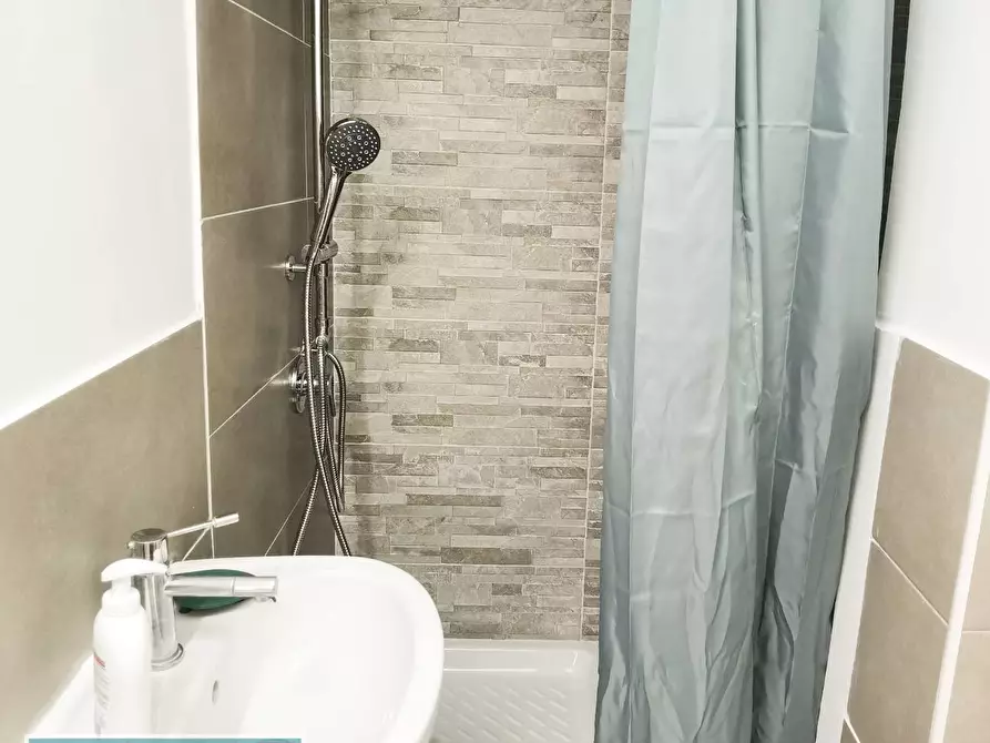 Immagine 28 di Appartamento in vendita  in Via Perpignano a Palermo