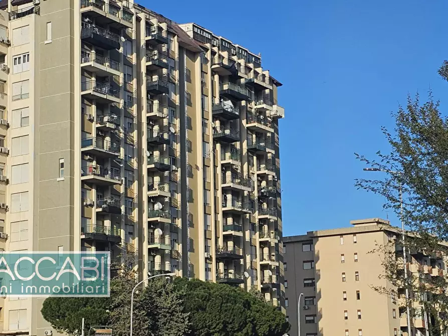 Immagine 1 di Appartamento in vendita  in Via Albiri a Palermo