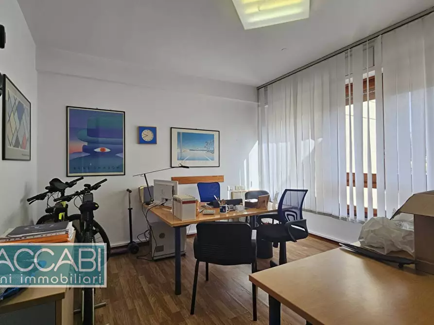 Immagine 17 di Ufficio in affitto  in Via Salvatore Puglisi a Palermo
