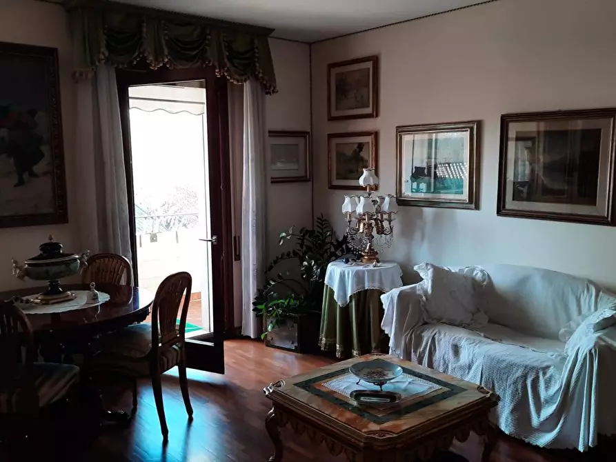 Immagine 3 di Appartamento in vendita  a Treviso