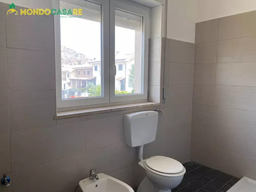 Immagine 19 di Villa in vendita  in strada fonte vecchia a Palombara Sabina