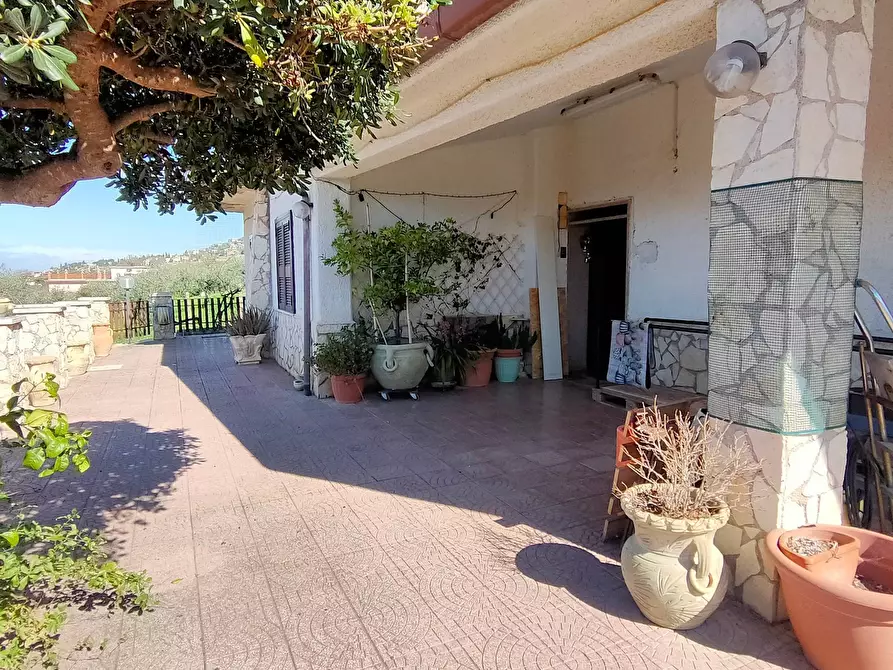 Immagine 6 di Villa in vendita  in via delle pilozze a Palombara Sabina
