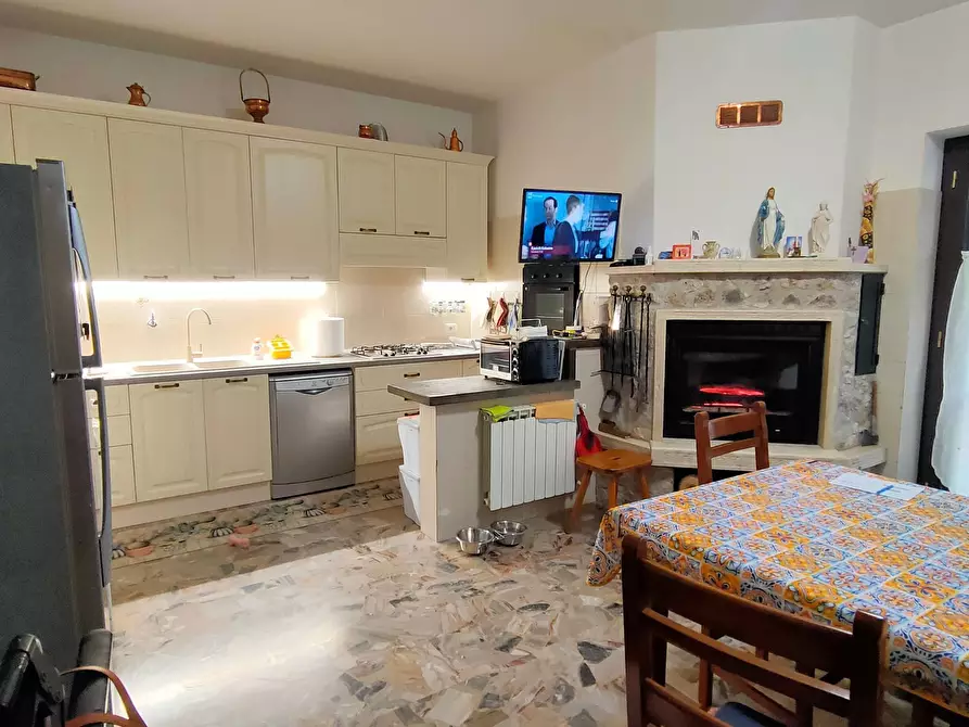 Immagine 25 di Villa in vendita  in via delle pilozze a Palombara Sabina