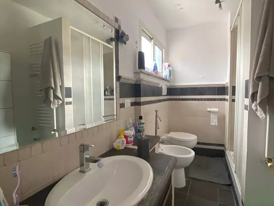 Immagine 10 di Appartamento in vendita  in via zara a Palombara Sabina