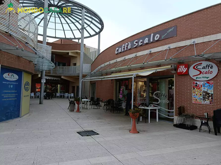 Immagine 14 di Attività commerciale in vendita  in piazza caduti sul lavoro a Monterotondo