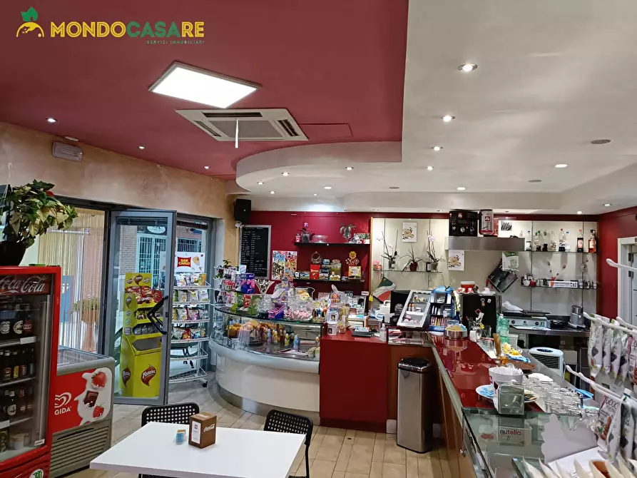 Immagine 3 di Attività commerciale in vendita  in piazza caduti sul lavoro a Monterotondo