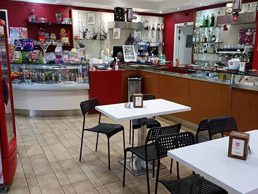 Immagine 23 di Attività commerciale in vendita  in piazza caduti sul lavoro a Monterotondo