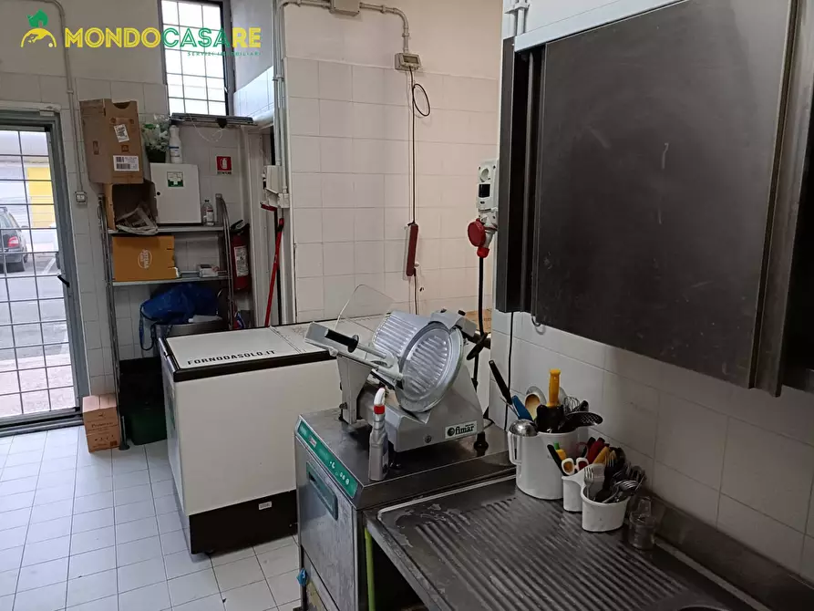 Immagine 24 di Attività commerciale in vendita  in piazza caduti sul lavoro a Monterotondo