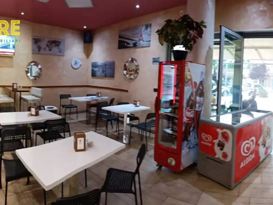 Immagine 28 di Attività commerciale in vendita  in piazza caduti sul lavoro a Monterotondo