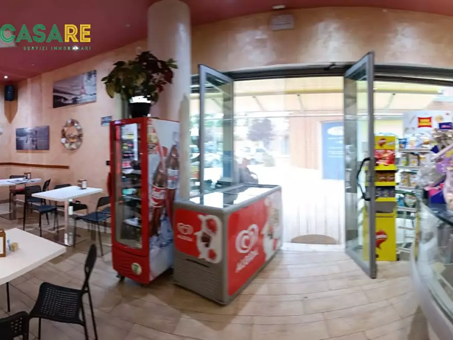 Immagine 29 di Attività commerciale in vendita  in piazza caduti sul lavoro a Monterotondo