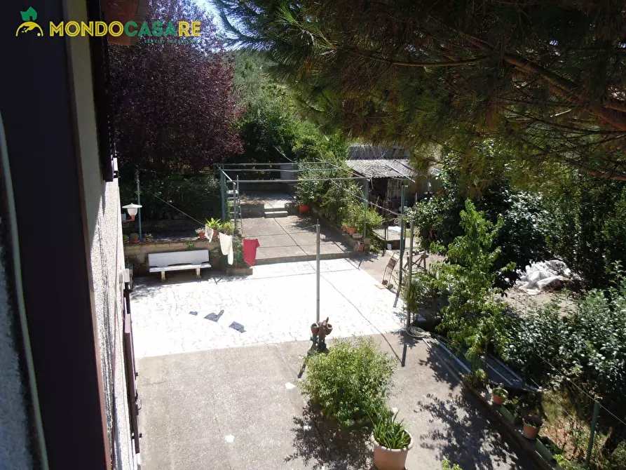 Immagine 7 di Villa in vendita  in strada colle pedeschiavo a Palombara Sabina