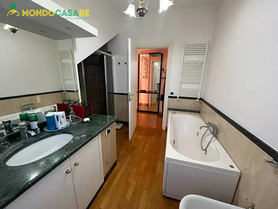 Immagine 26 di Appartamento in vendita  in via monte terminillo a Monterotondo