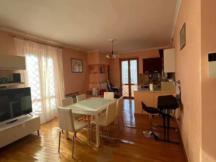 Immagine 2 di Appartamento in vendita  in via monte terminillo a Monterotondo