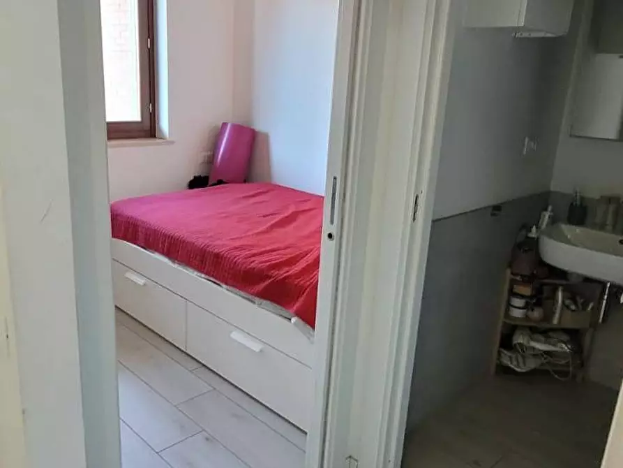 Immagine 16 di Appartamento in vendita  in Via Maremma a Roma