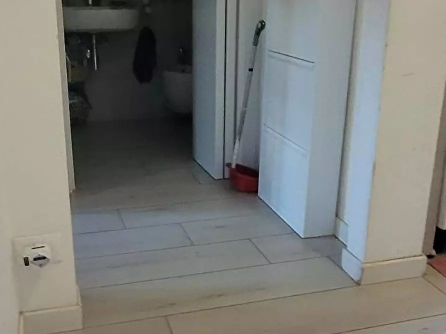 Immagine 22 di Appartamento in vendita  in Via Maremma a Roma