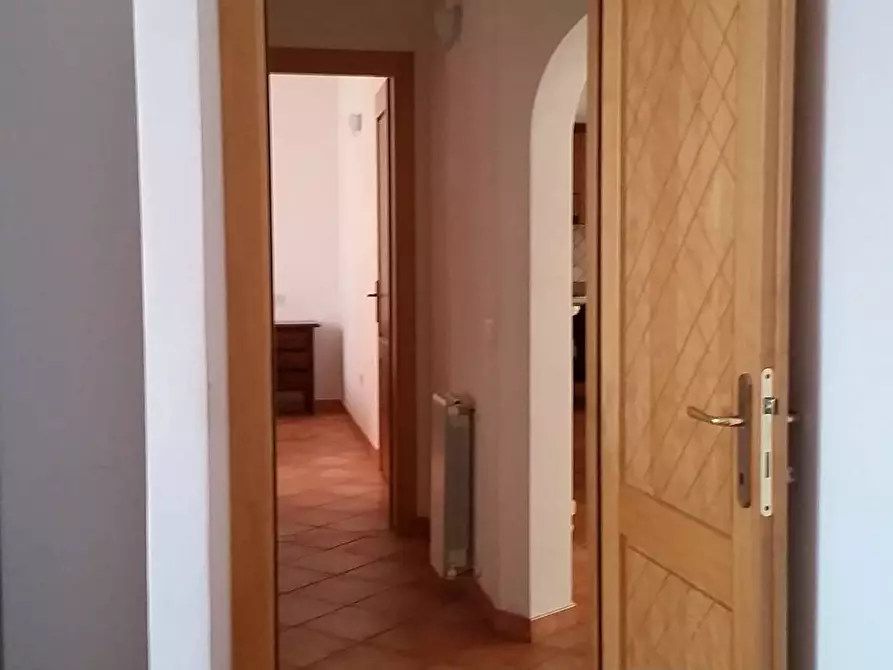 Immagine 22 di Appartamento in vendita  in via goceano a Olbia