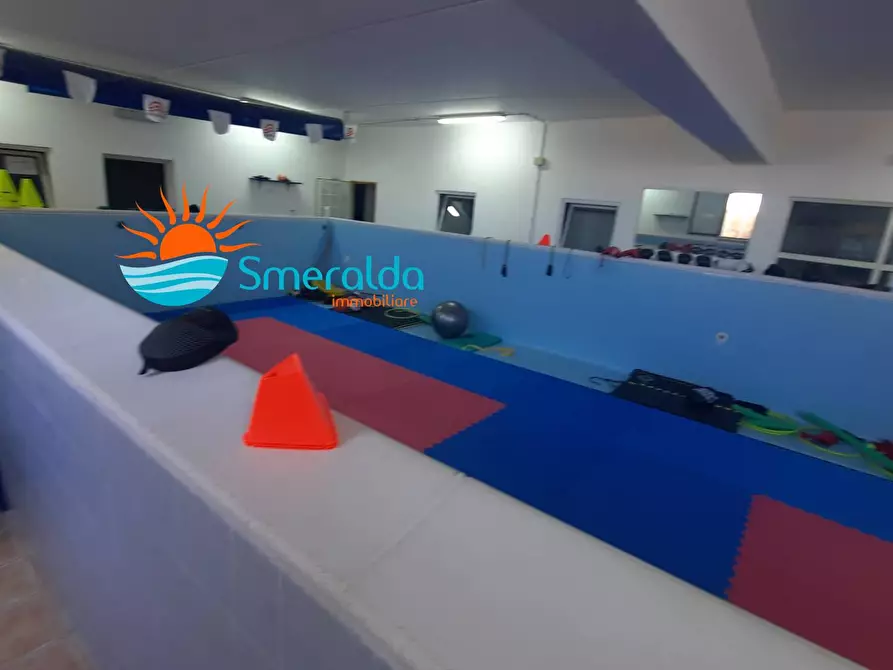 Immagine 21 di Locale commerciale in vendita  in Via Petra Bianca angolo vi Asinara a Trinità D'agultu E Vignola