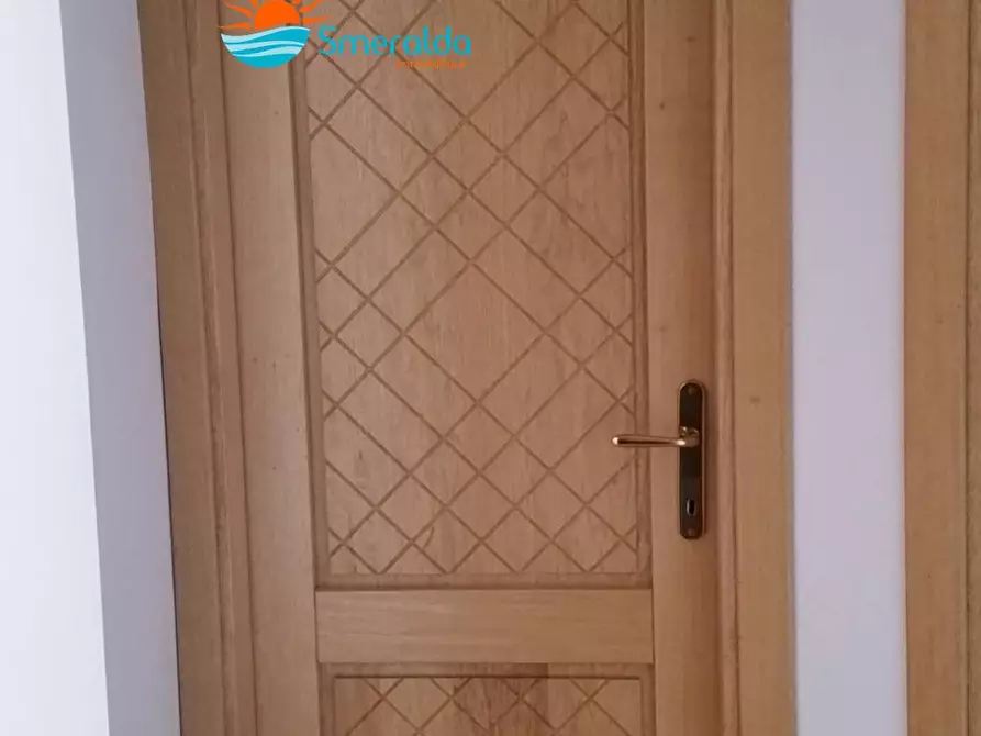 Immagine 17 di Attico in vendita  in via goceano a Olbia