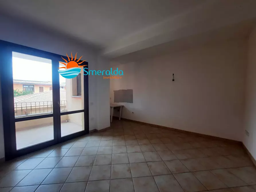 Immagine 3 di Appartamento in vendita  in Via Petra Bianca angolo vi Asinara a Trinità D'agultu E Vignola